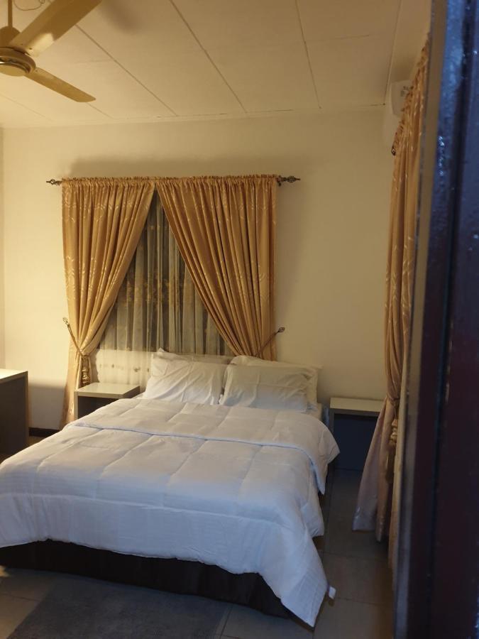 Fresh Air Lodge Sakumono Экстерьер фото